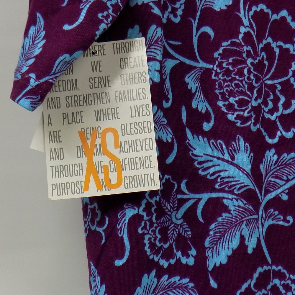 LuLaRoe Irma Flower Print Tunic Top Size XS  NWT - Picture 6 of 10